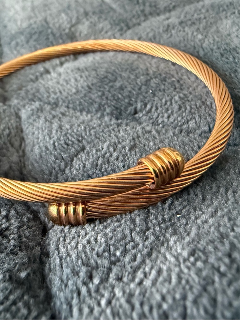 Elegant Gold-Tone Twisted Cable Bangle Bracelet
